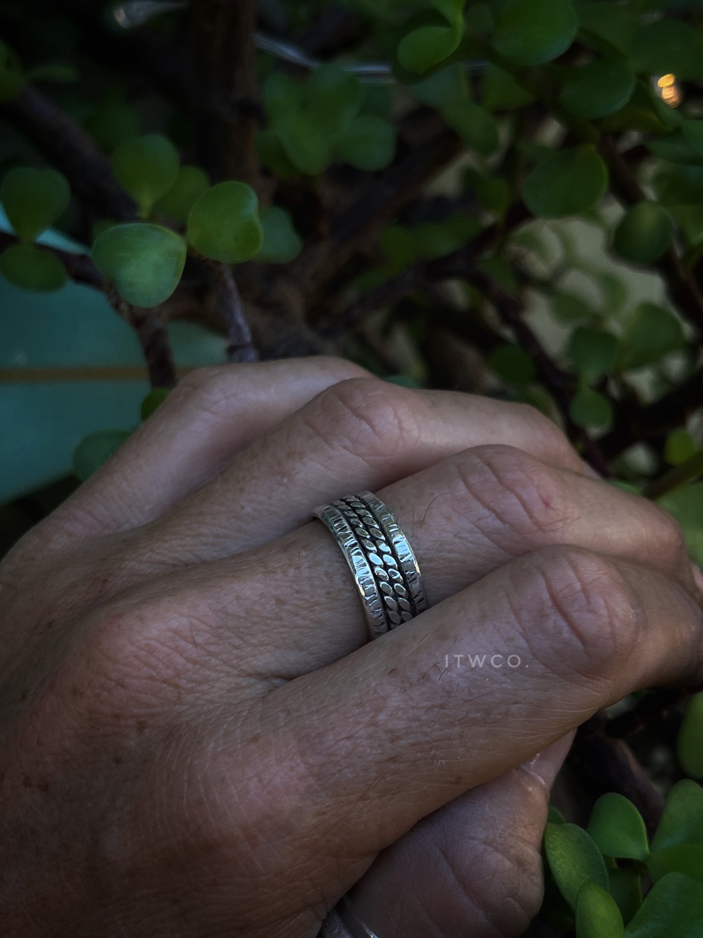 Sip & Smith OAHU || DIY Bezel Ring Making in 10 easy steps *ONLINE SILVERSMITH COURSE