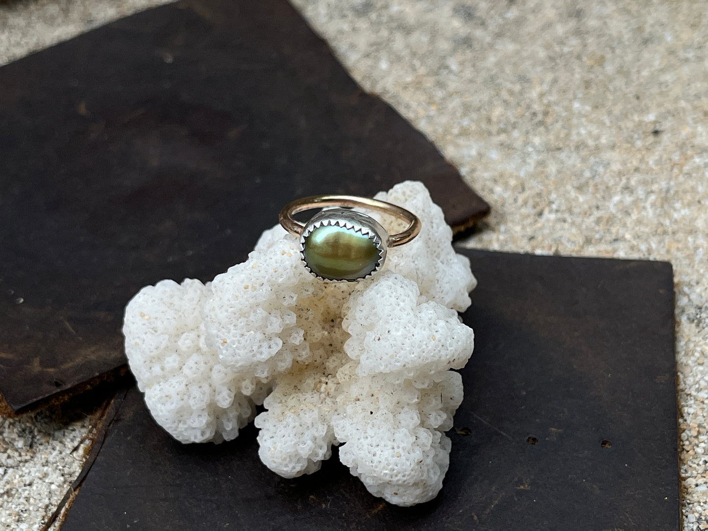 Mixed Metal Pearl Ring